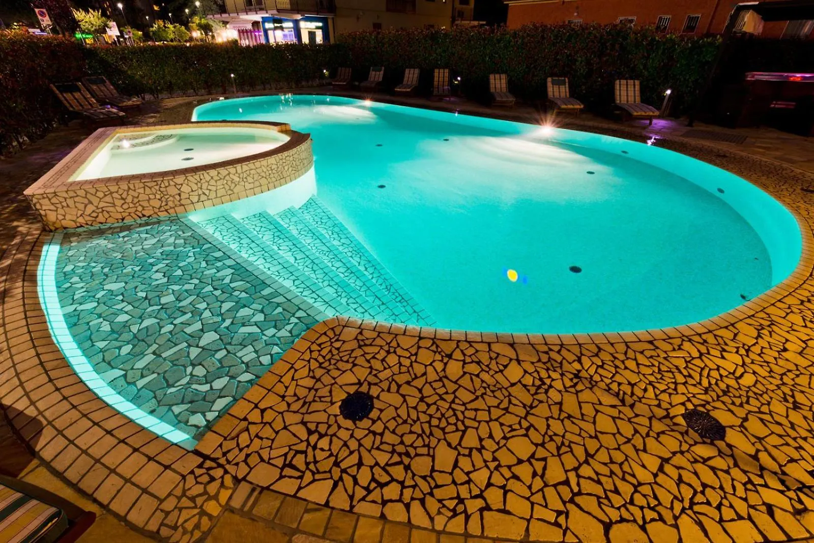 Hotel Corallo Eraclea Mare 3*,