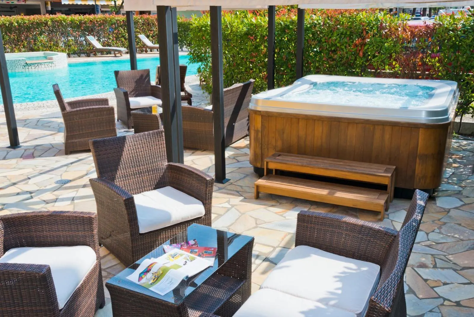 Hotel Corallo Eraclea Mare 3*,