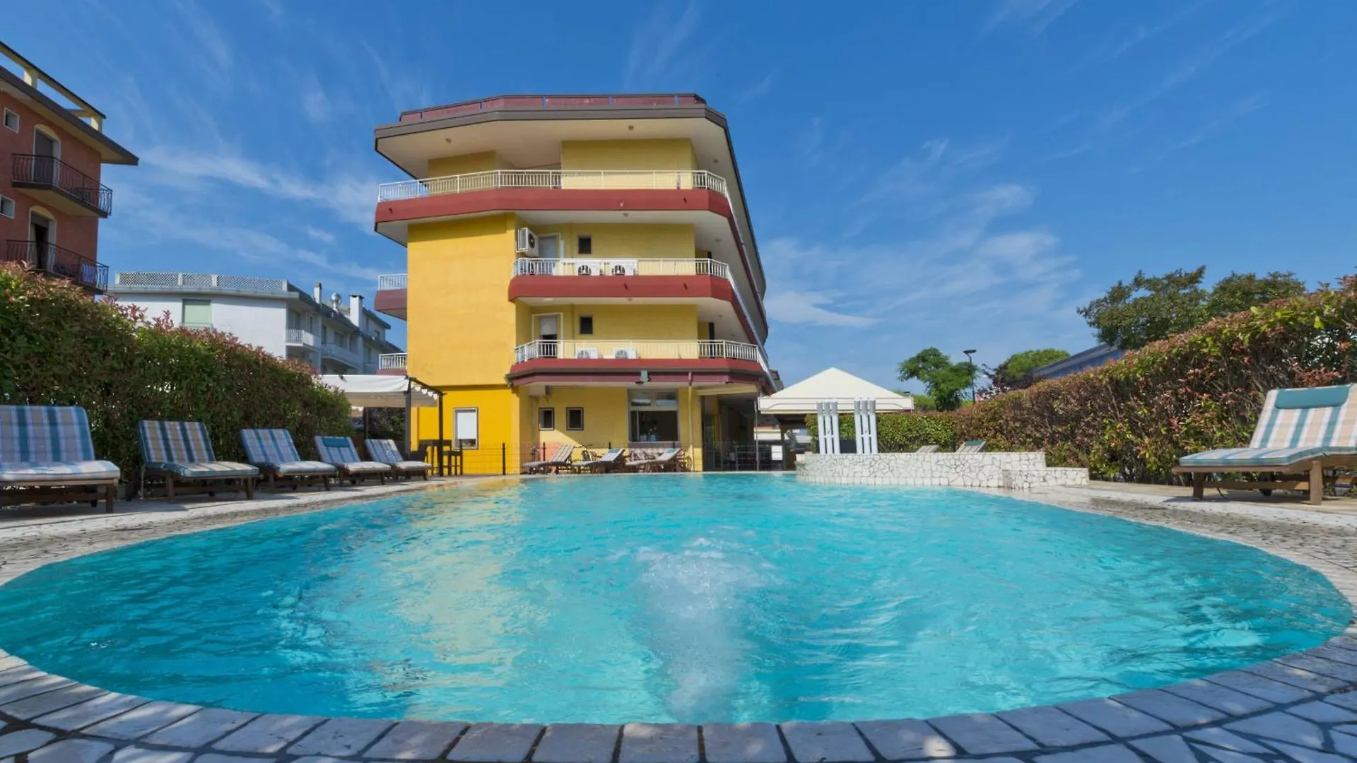 Hotel Corallo Eraclea Mare 3*,  Italien