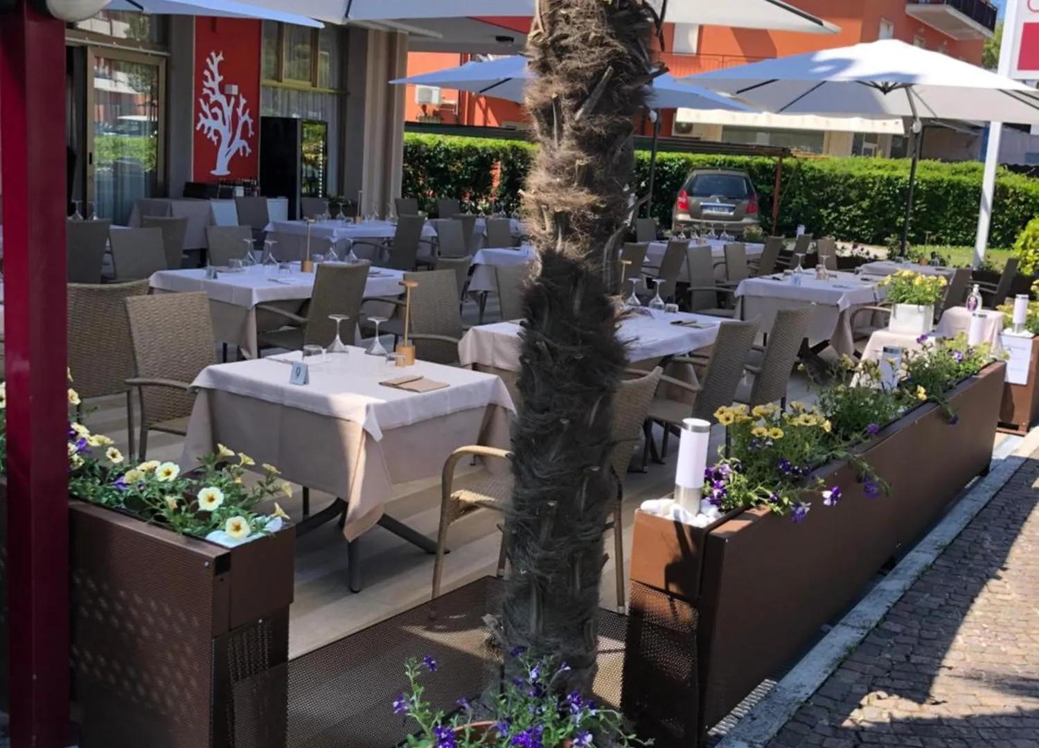 Hotel Corallo Eraclea Mare 3*,